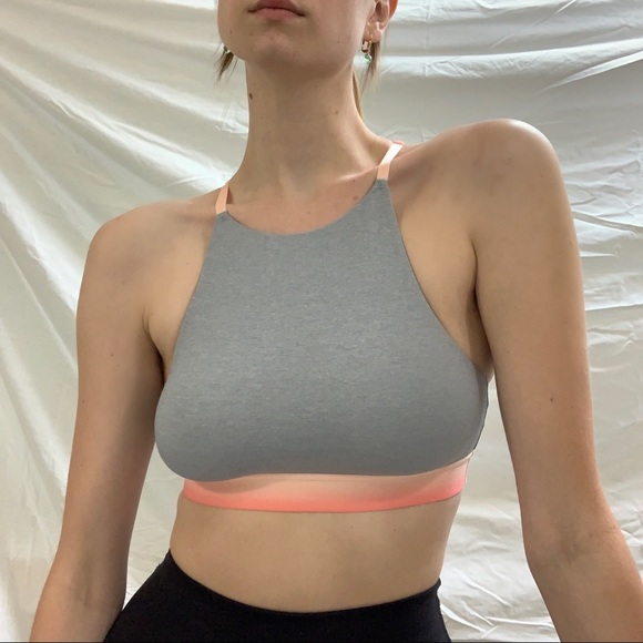 Victoria’s Secret High Neck Sports Bra Top - Picture 2 of 7